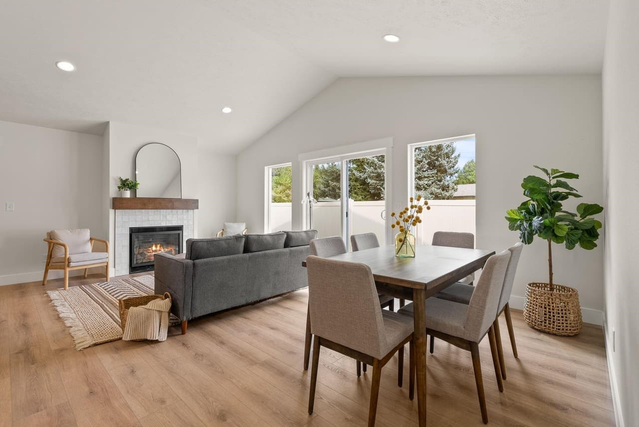 MODERN LOFT